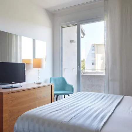 Palacio Aiete By Feelfreerentals *