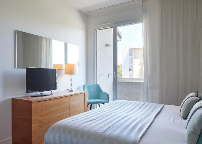 Palacio Aiete By Feelfreerentals *